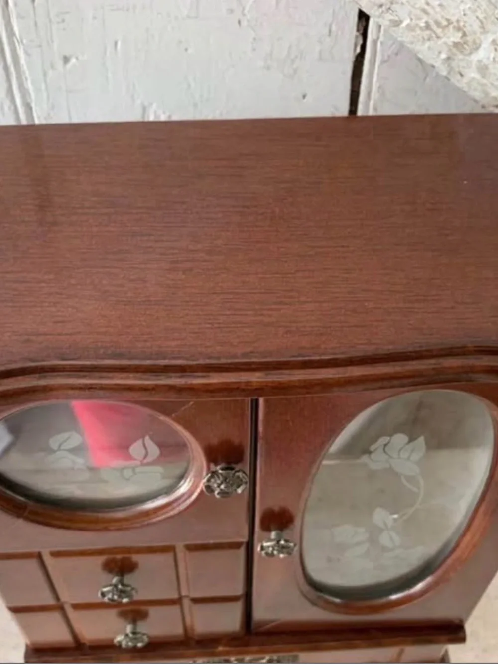 Vintage compact wooden